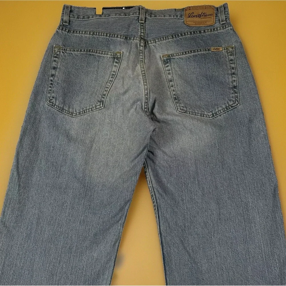 Vintage Signature Levi Strauss Loose Fit Denim Jeans Men 34x30 Skater Streetwear